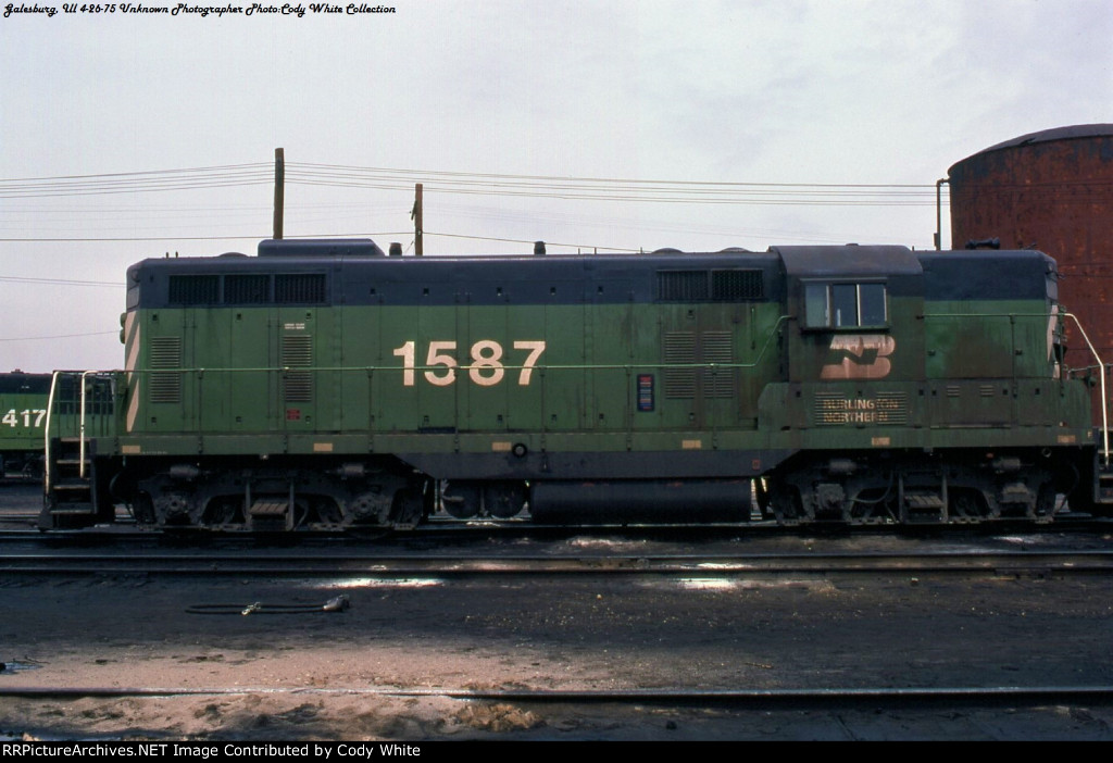 Burlington Northern GP7 1587